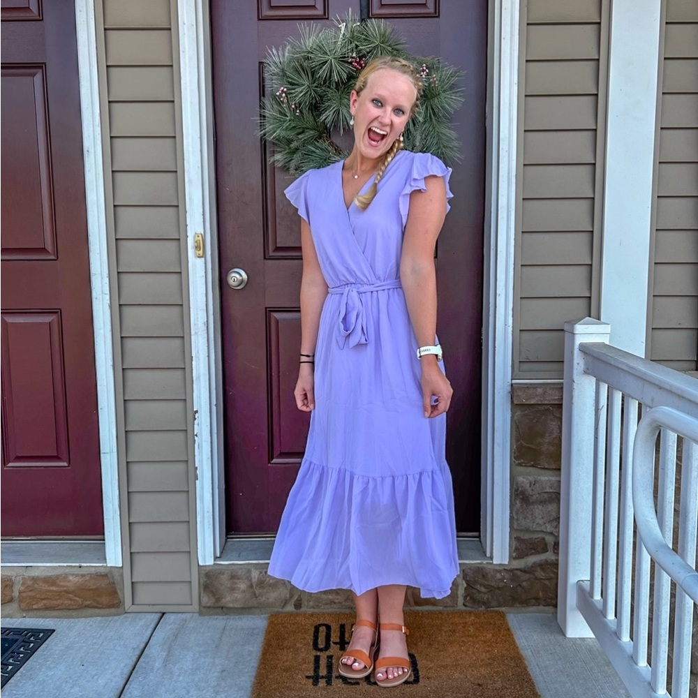 Super cute and lightweight dress!
